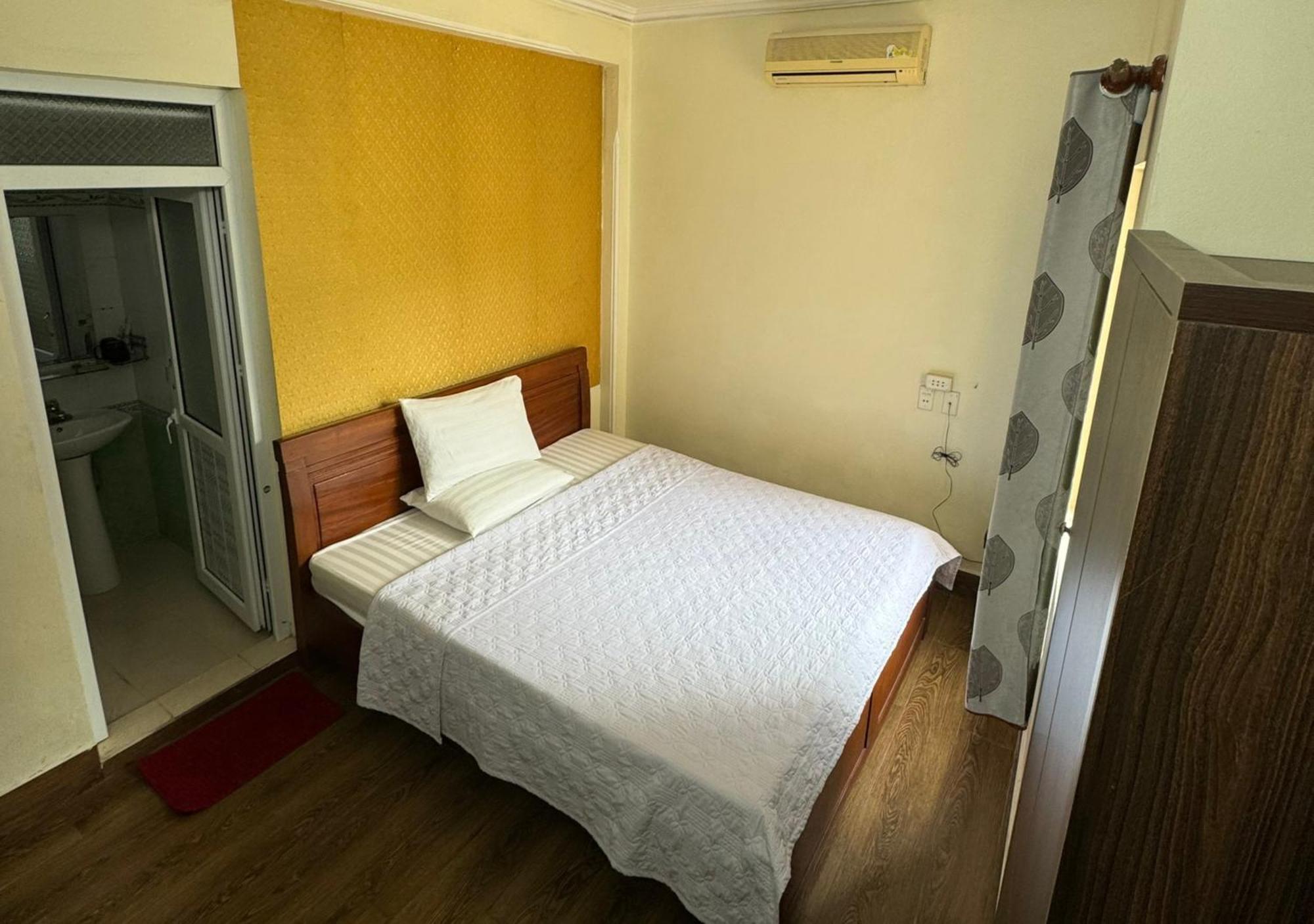 Thu Ha Hotel Uong Bi Eksteriør bilde